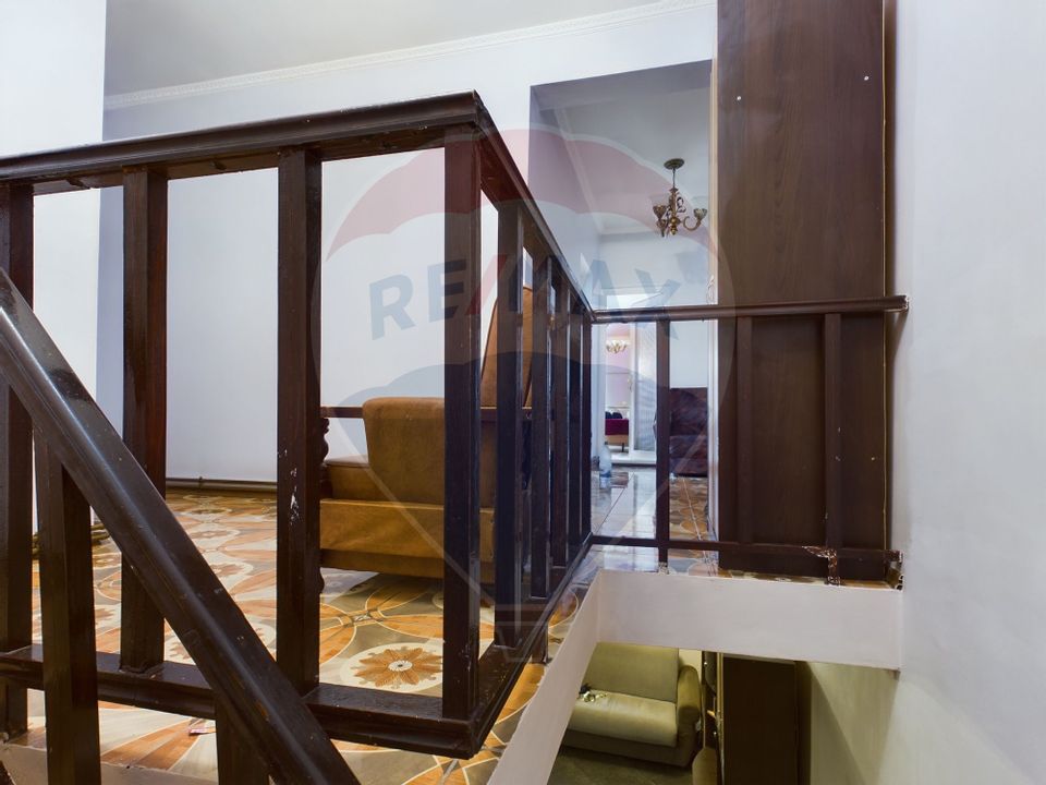 Vila individuala si teren in Sector 2 la pret excelent