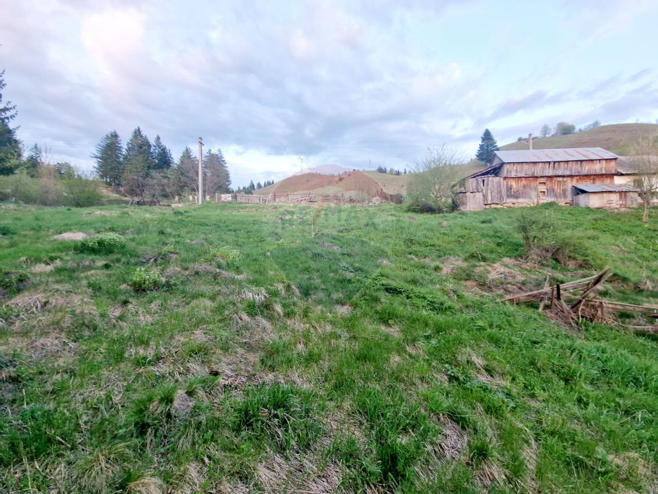 Land 941sqm Hangu / DN ruginesti