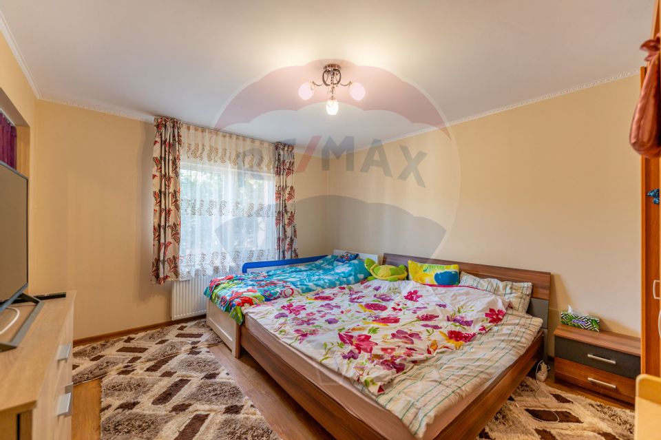 6 room House / Villa for sale