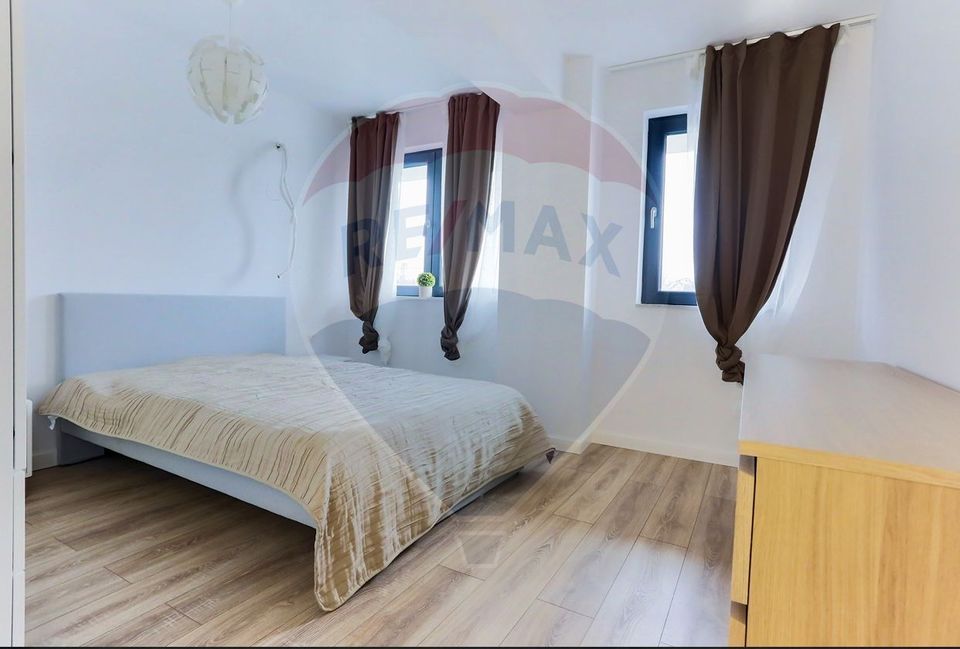 Apartament cu 2 camere de închiriat în zona 13 Septembrie