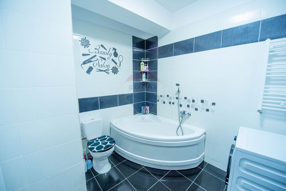 Apartament 69 mpu, cu 3 camere, de vanzare,  zona  Militari