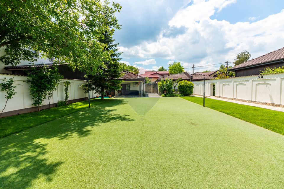 Vilă + casă de oaspeți + casă angajați | 12 camere | 530mp | Mogoșoaia