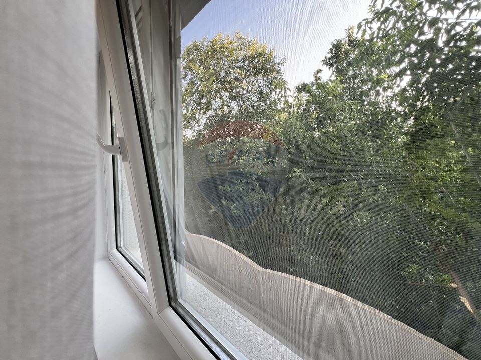 2 room Apartment for rent, P-ta Muncii area