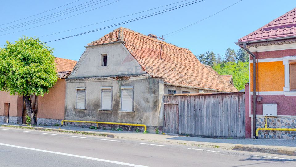 COMISION 0%| CASA DE VANZARE| PERSANI | TEREN 801MP |