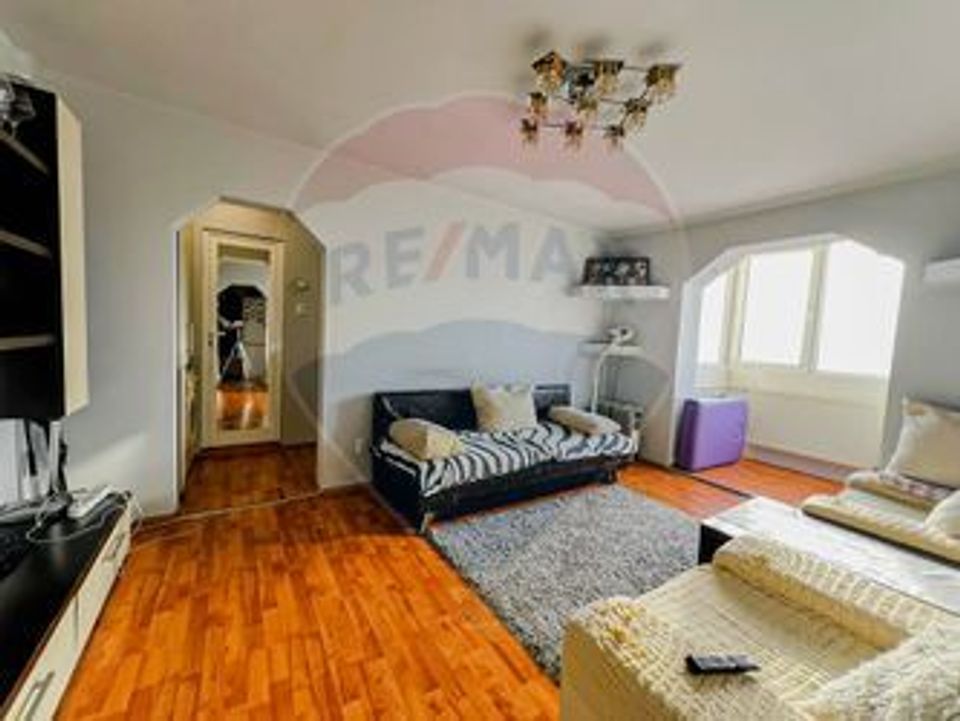 Apartament 2 camere de vânzare în zona Aurel Vlaicu