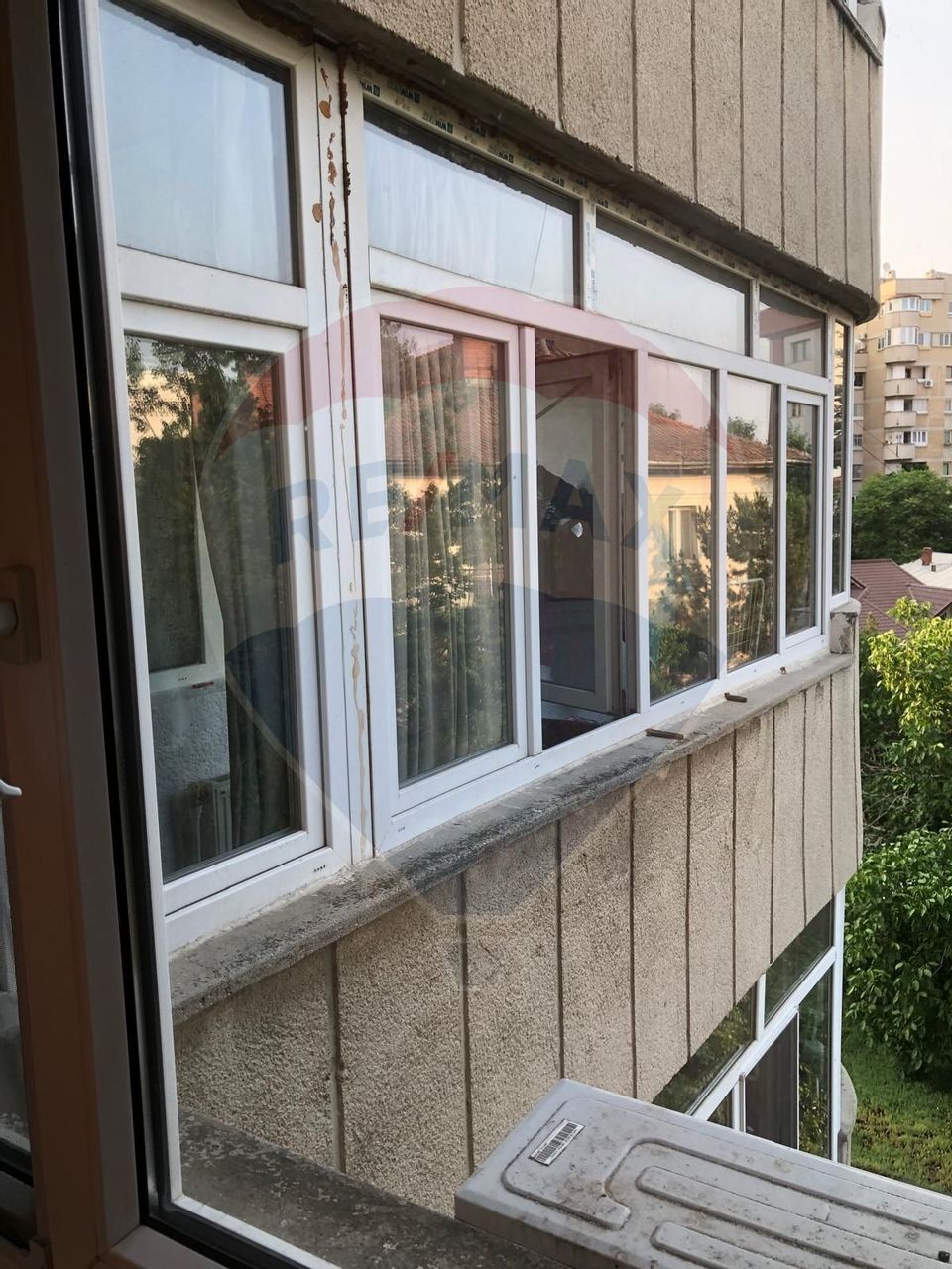 3 camere de închiriat ultracentral, etaj 4/7 cu lift , 480 euro