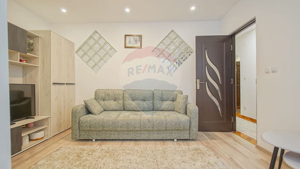 Apartament cochet cu 2 camere de vânzare în Cartierul Noua