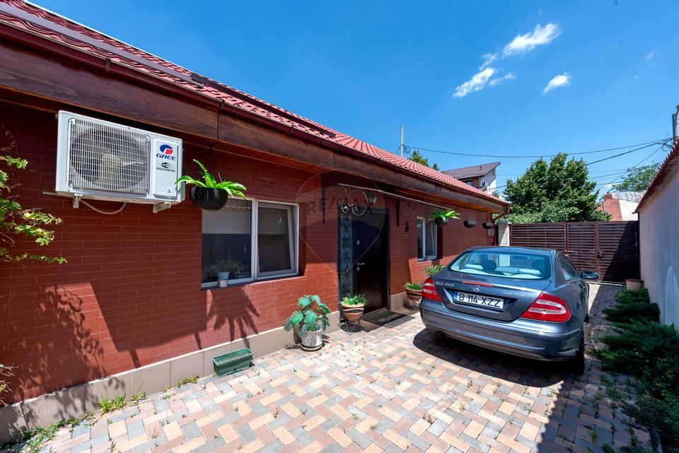 2 room House / Villa for sale, Central area