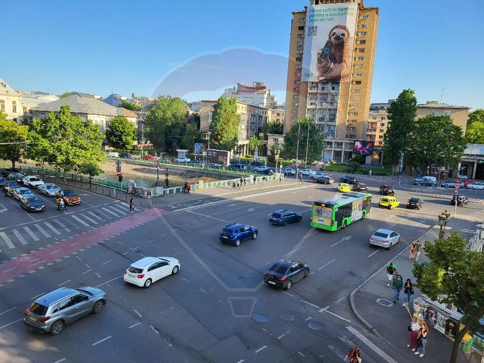 Apartament cu 2 camere de vanzare in Calea Victoriei nr 1
