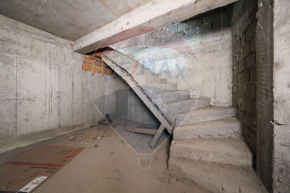 CASA LA ROSU | TOMIS 21 | 325MP | 346MP CURTE | 470 TEREN |ACCES AUTO