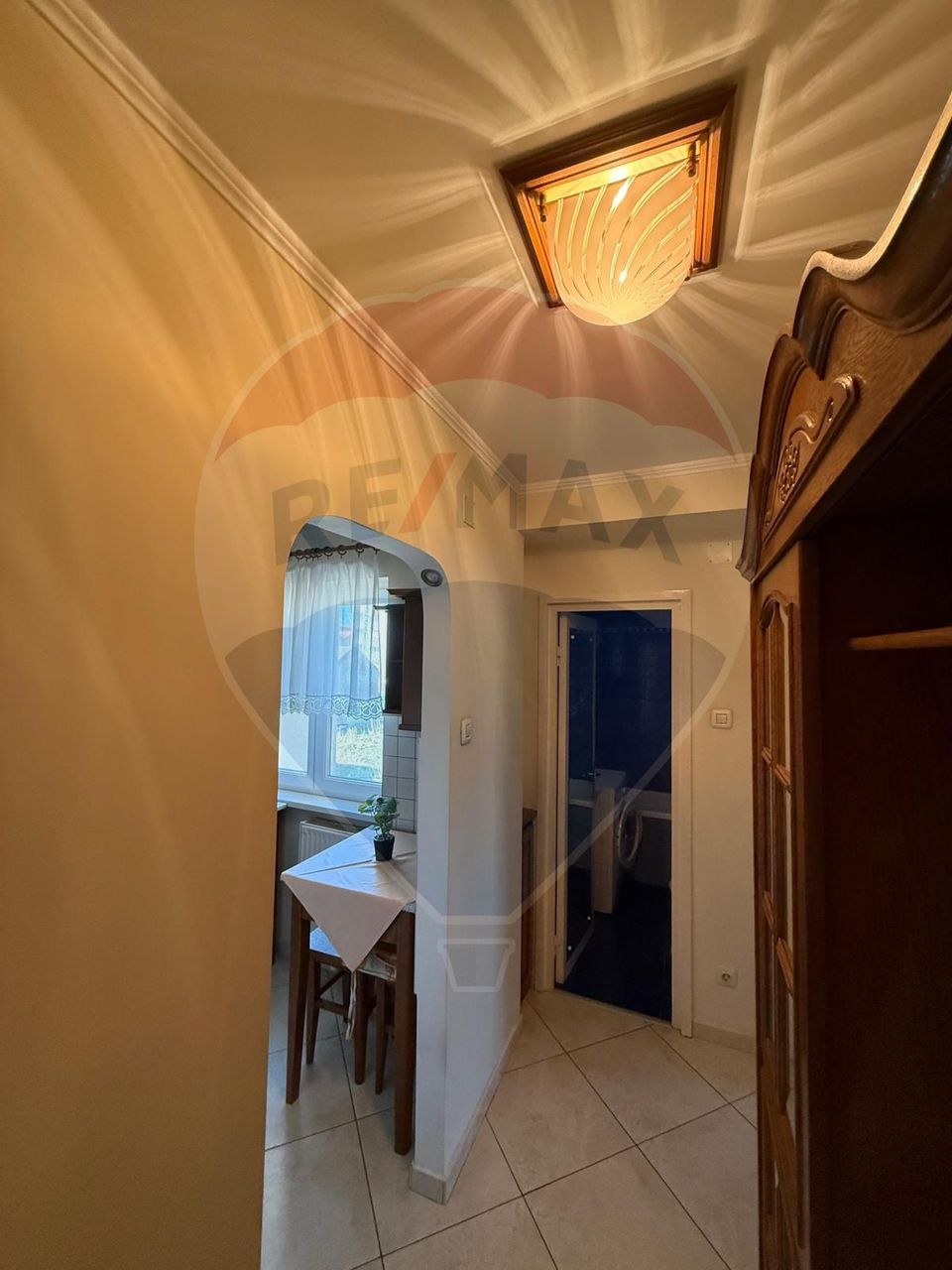 Apartament 2 camere- zona centrala