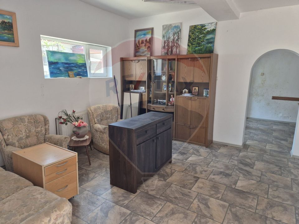 8 room House / Villa for sale, Energiei area