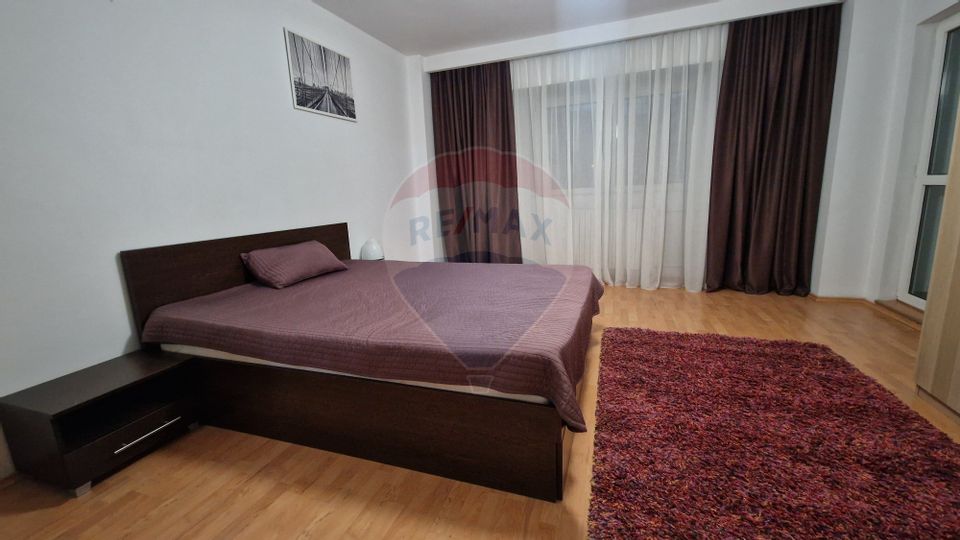 Apartament cu 3 camere de închiriat pe Calea Calarasilor