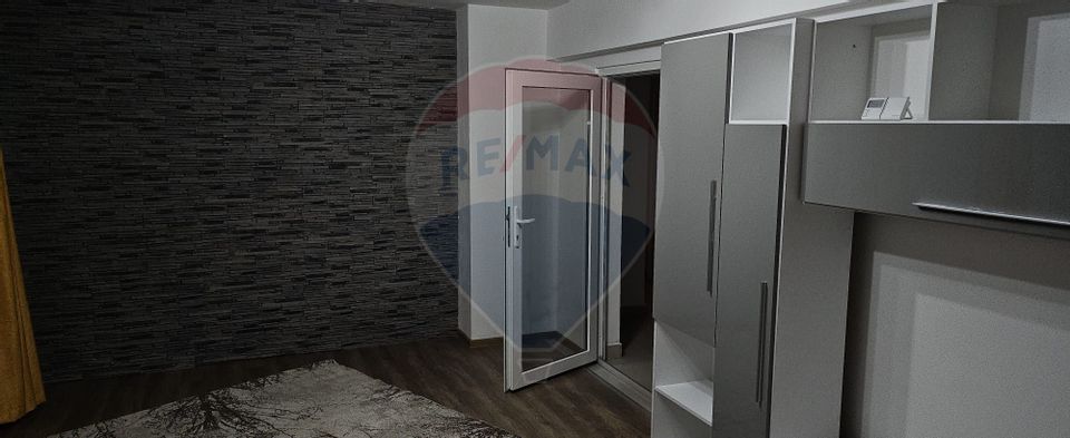 3 room Apartment for rent, Hala Centrala area