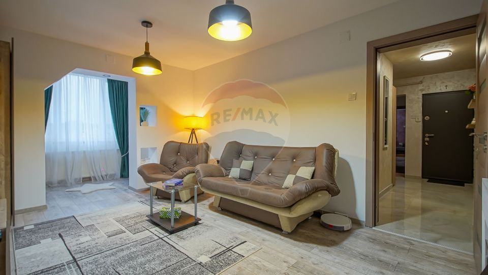 (Rezervat) Apartament cu 3 camere de vânzare, Florilor Râșnov