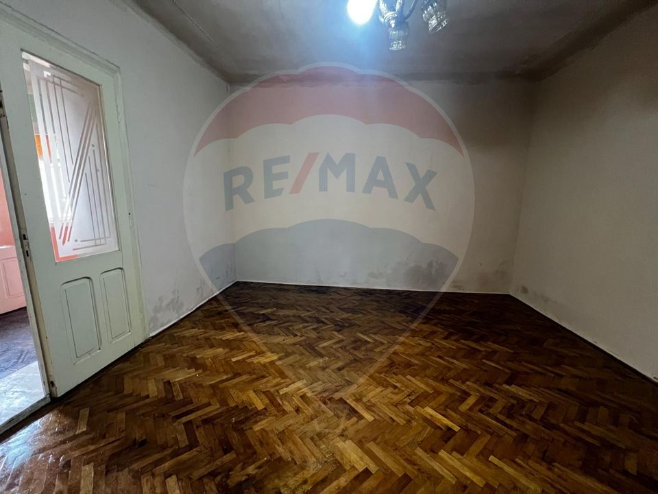 4 room House / Villa for sale