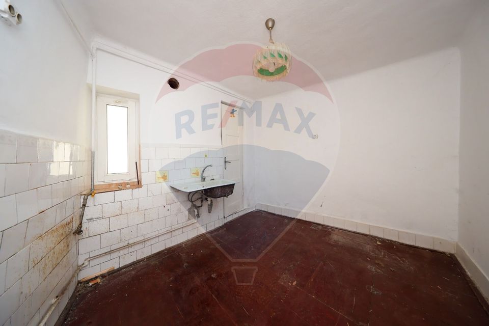 Corp de casă cu 2 studiouri independente, ideal pentru regim hotelier