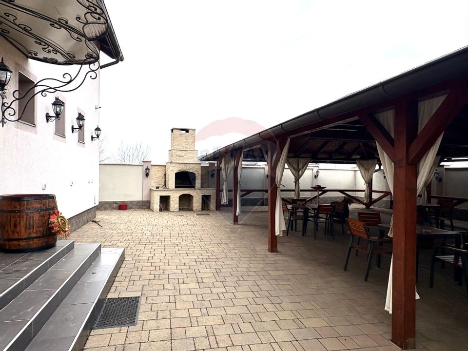 190sq.m Commercial Space for rent