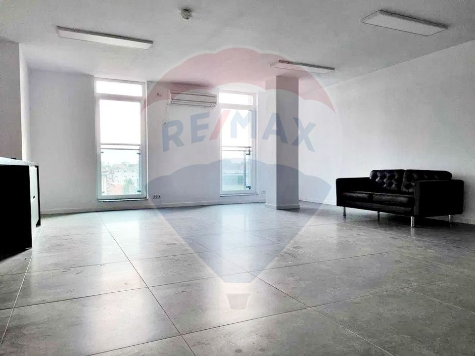 Spațiu de birouri  53 mp Arad Plaza de închiriat- etaj 5