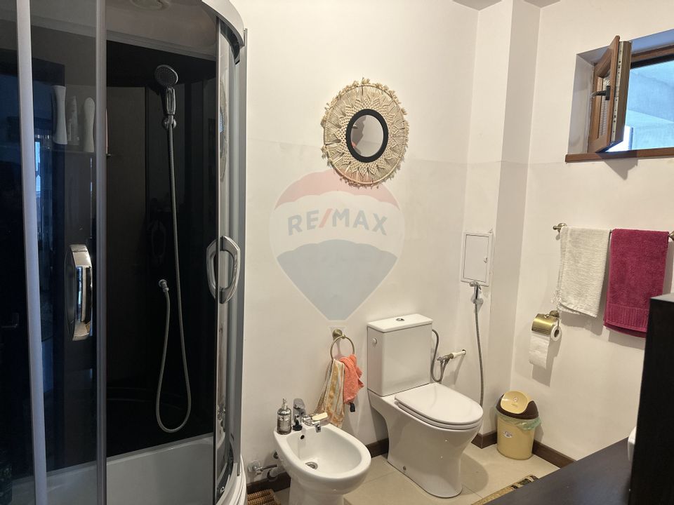 4 room House / Villa for sale