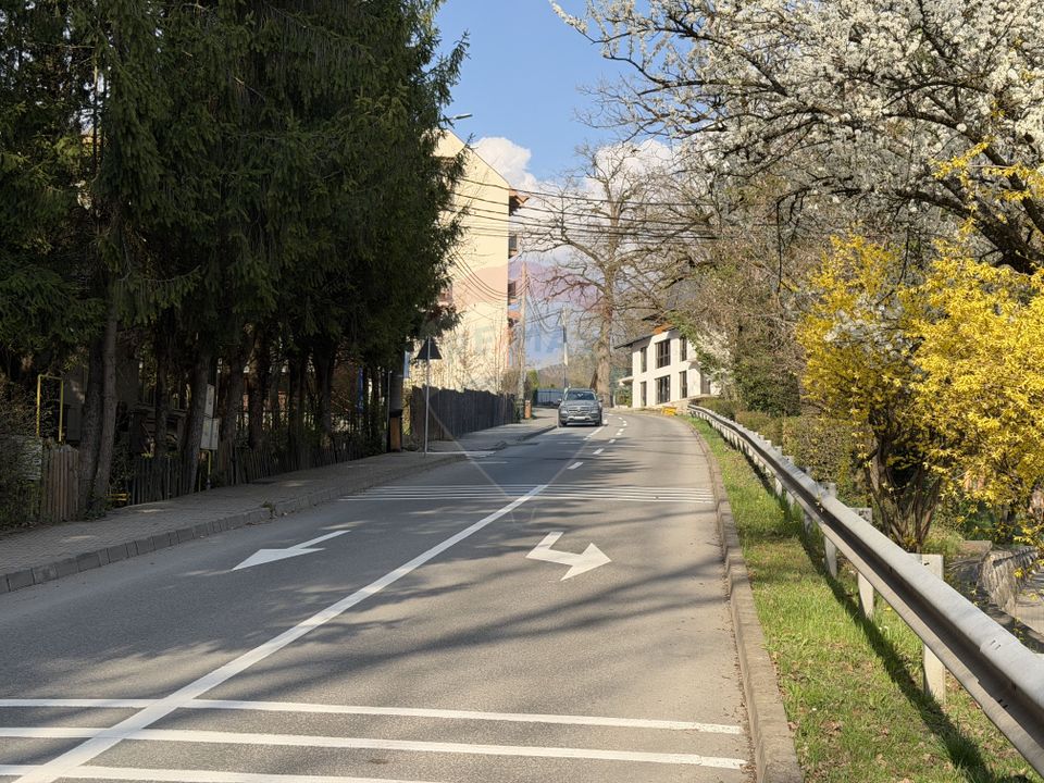 Land 1,268sqm Sovata / Strada Bradului
