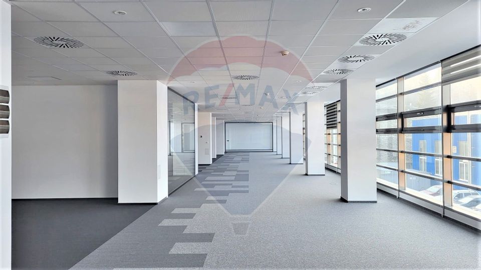 320sq.m Office Space for rent, Gruia area