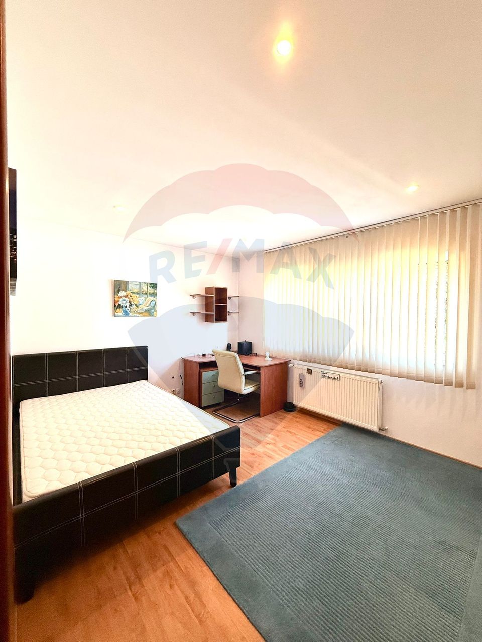 INCHIRIERE Vila 5 camere Otopeni/ Ferme