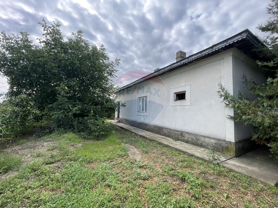 4 room House / Villa for sale
