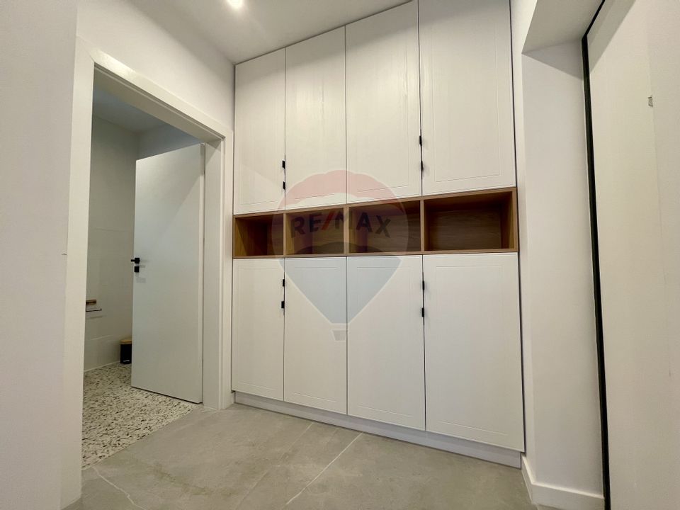 Garsoniera de vanzare in Mamaia prima linie la Marea Neagra Axxis