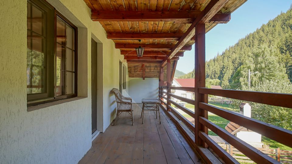 Casă / Vilă cu 6 camere, in inima naturii, comision zero pt cumparator