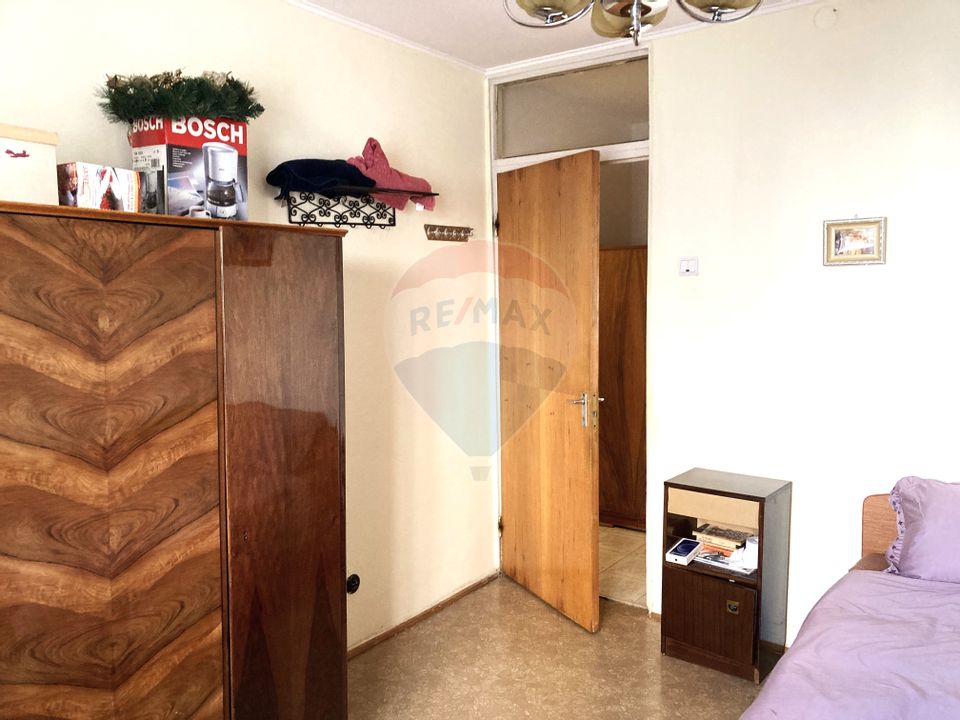 4 room Apartment for sale, Crangasi area