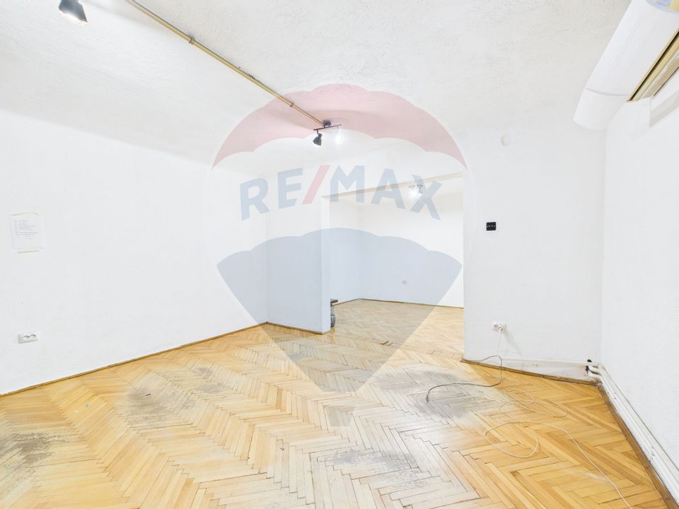 Spatiu de birouri in zona Aviatorilor – 95 mp utili + garaj 30 mp