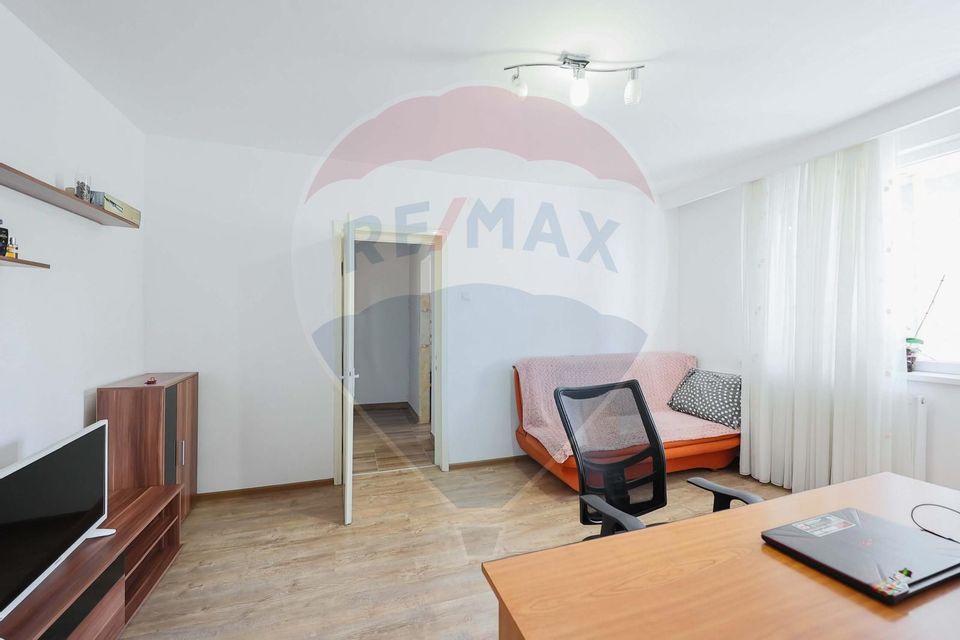 2 room Apartment for sale, Decebal area