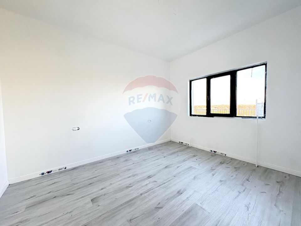 Casă de vânzare în Valu lui Traian