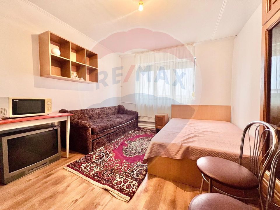 De vânzare garsonieră,în zona Rogerius, Corneliu Coposu