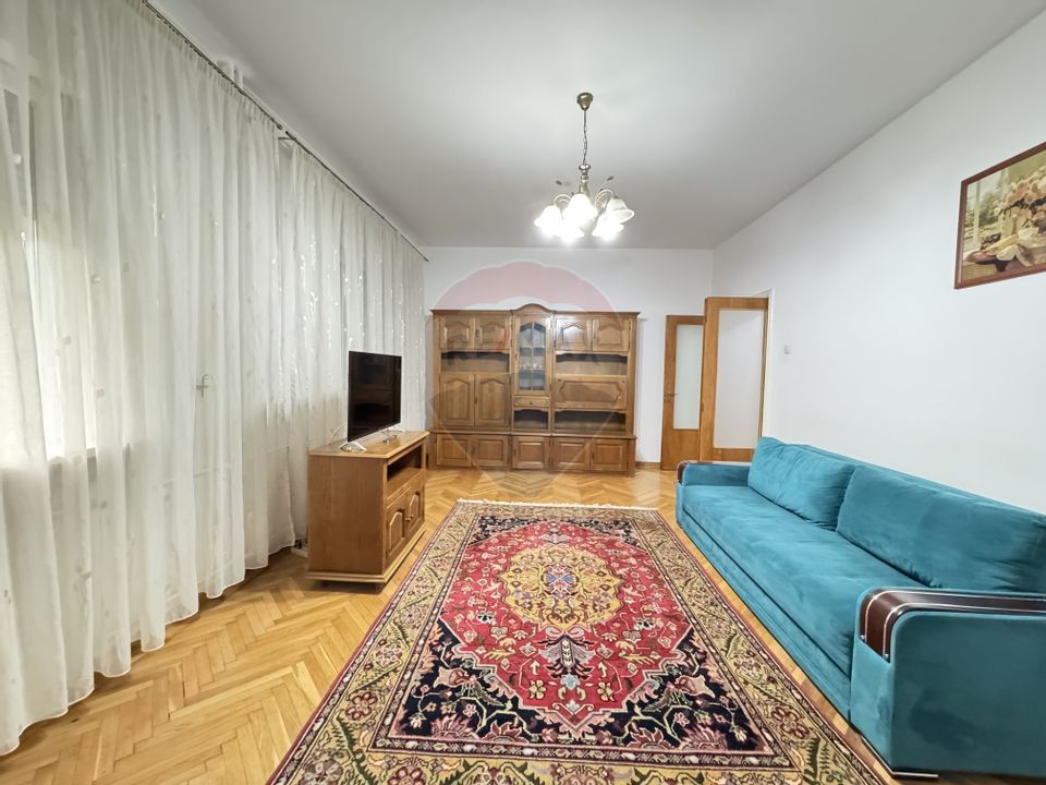 Apartament cu 3 camere de inchiriat - Zona Dimitrie Cantemir