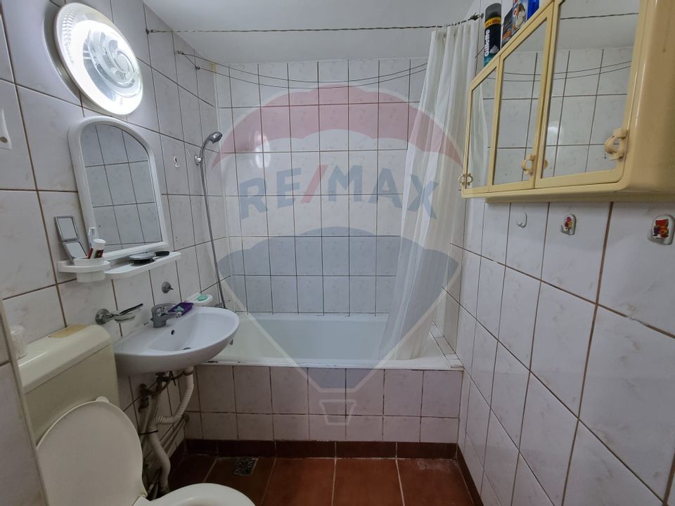 APARTAMENT 2 CAMERE DE VANZARE- NEMOBILAT