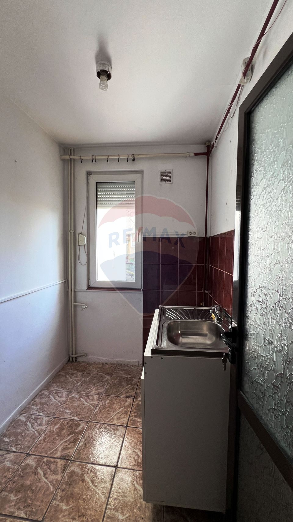 Apartament cu 2 camere de vânzare în zona Micro 19 I Galați
