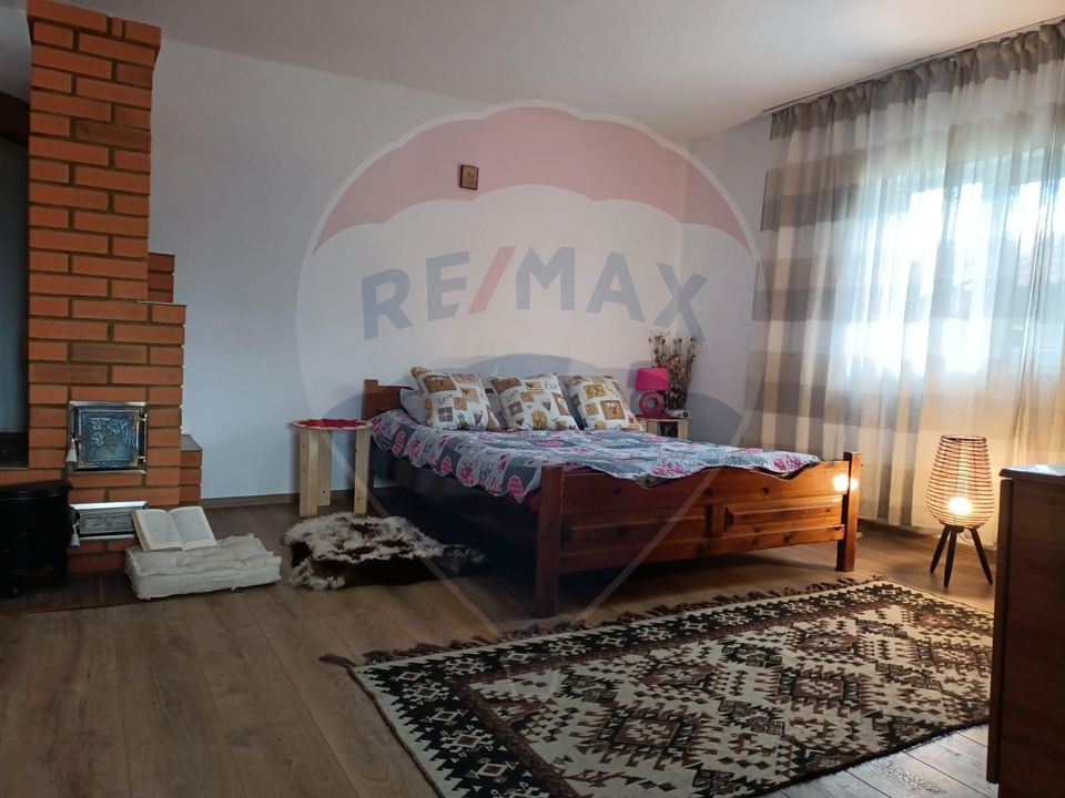 4 room House / Villa for sale