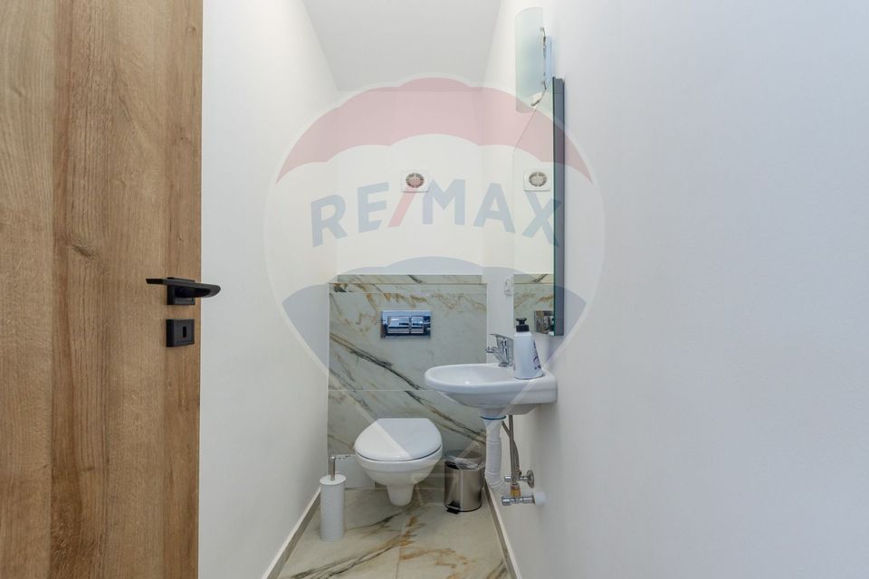 Proprietate speciala, cu destinatii multiple, Sanpetru/ Harman!