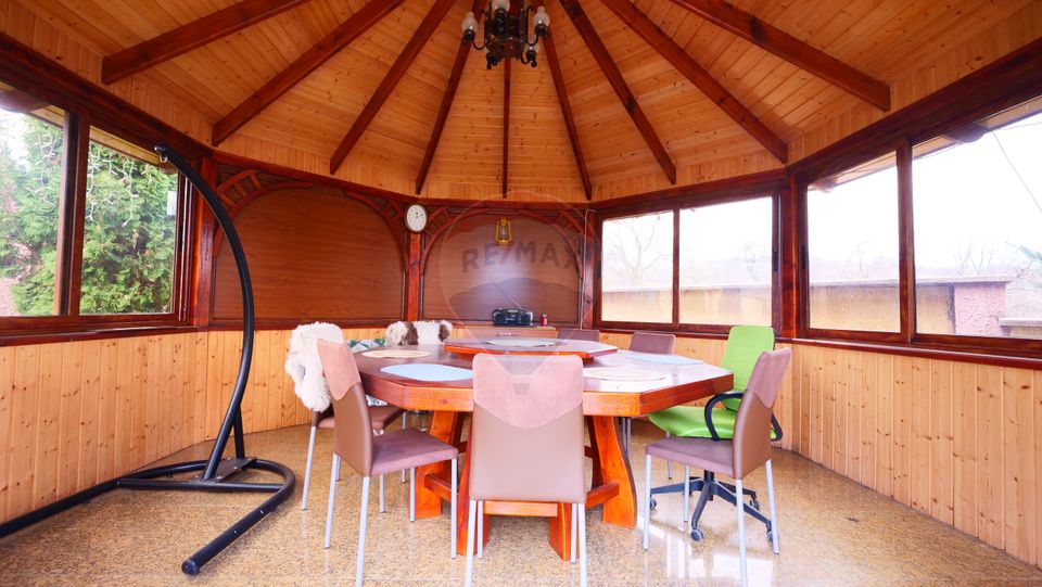 Casă de vânzare Bran Sohodol teren  intravilan 10.331 mp două locuințe