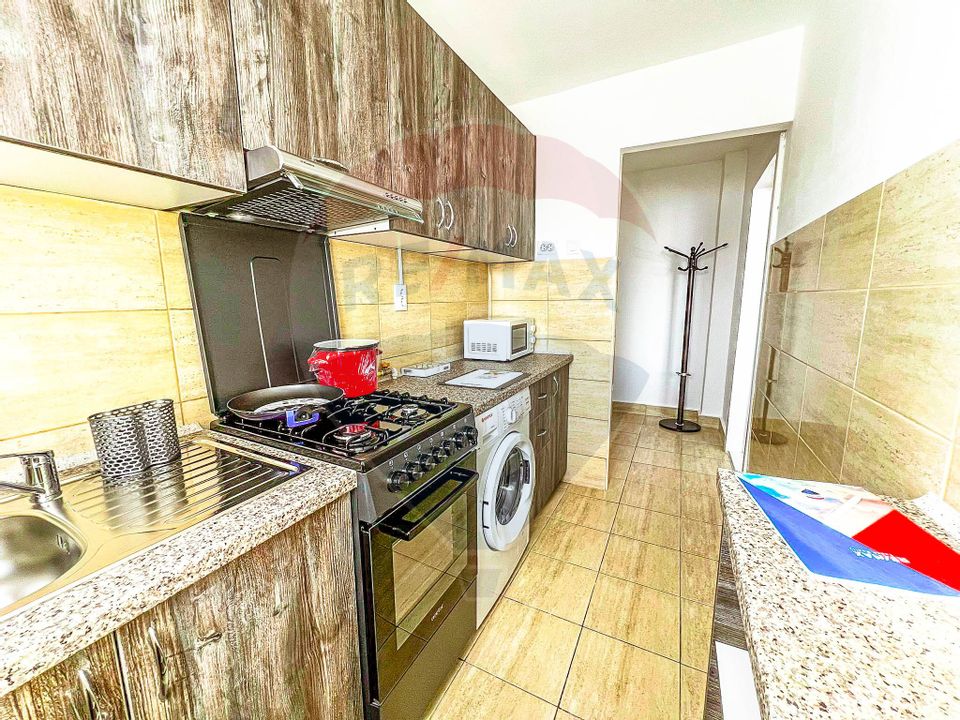 Apartament cu 2 camere de închiriat în zona Intim