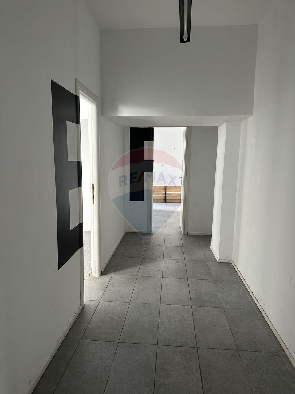 214sq.m Commercial Space for sale, Central area