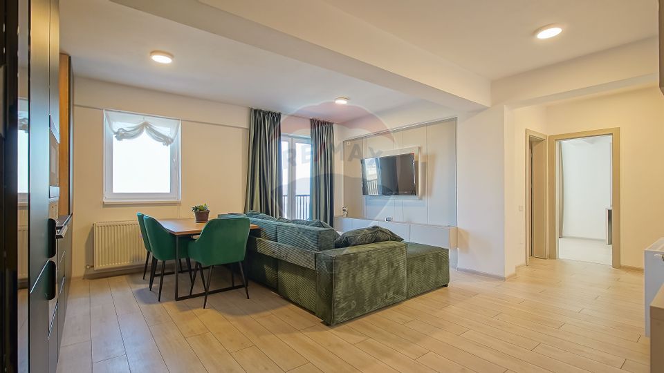 2 room Apartment for rent, Tractorul area