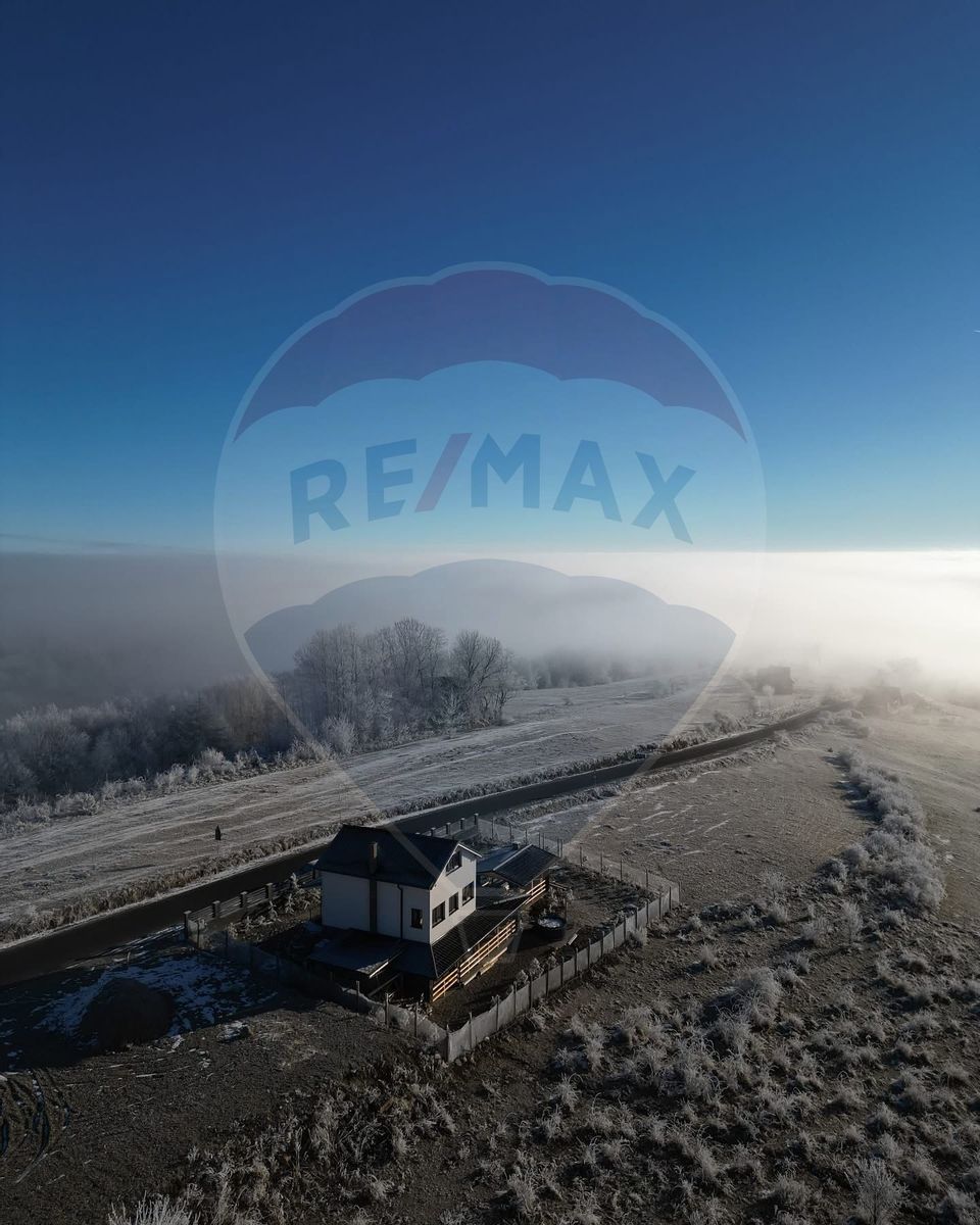 5 room House / Villa for sale