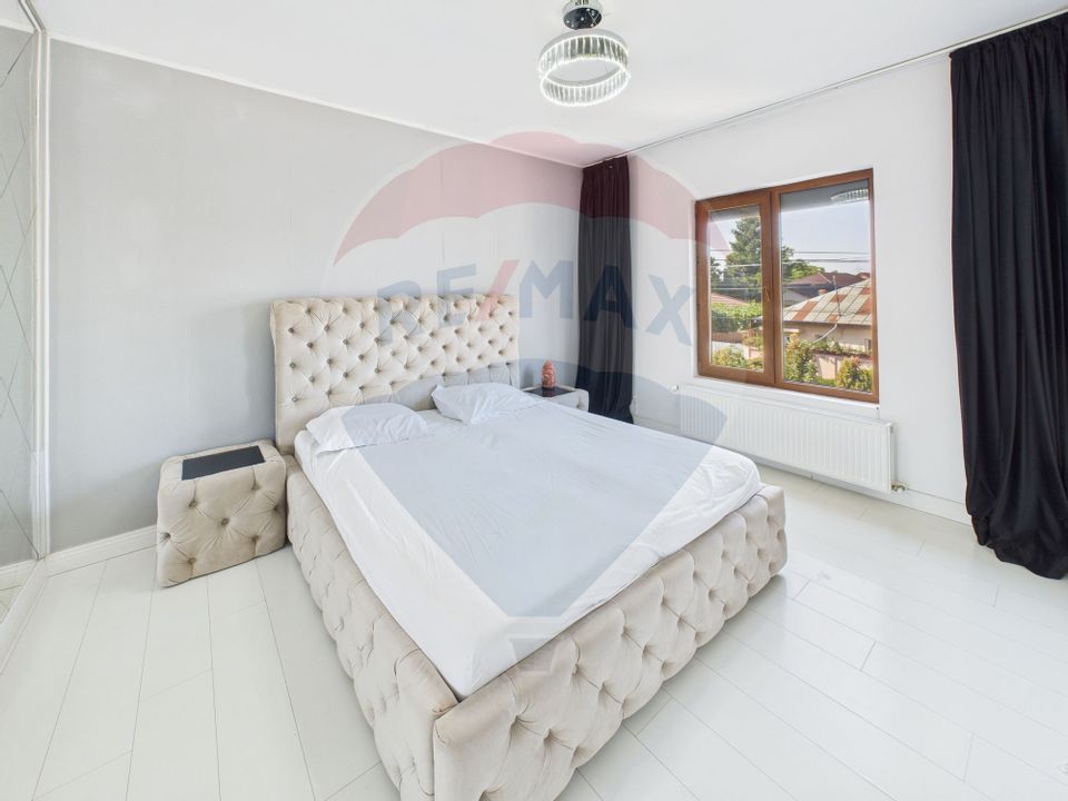 Casă / Vilă cu 4 camere de vânzare în zona Est