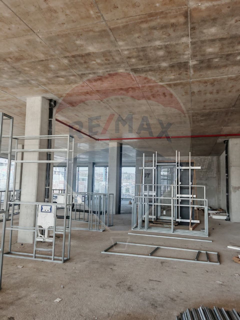 739.1sq.m Commercial Space for sale, Gara area