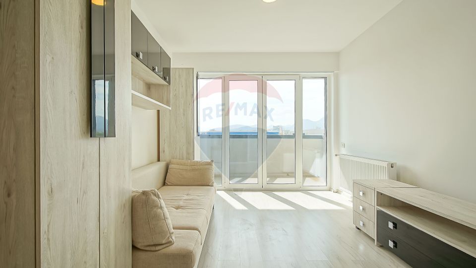 Apartament cu 3 camere de vânzare la SOHO