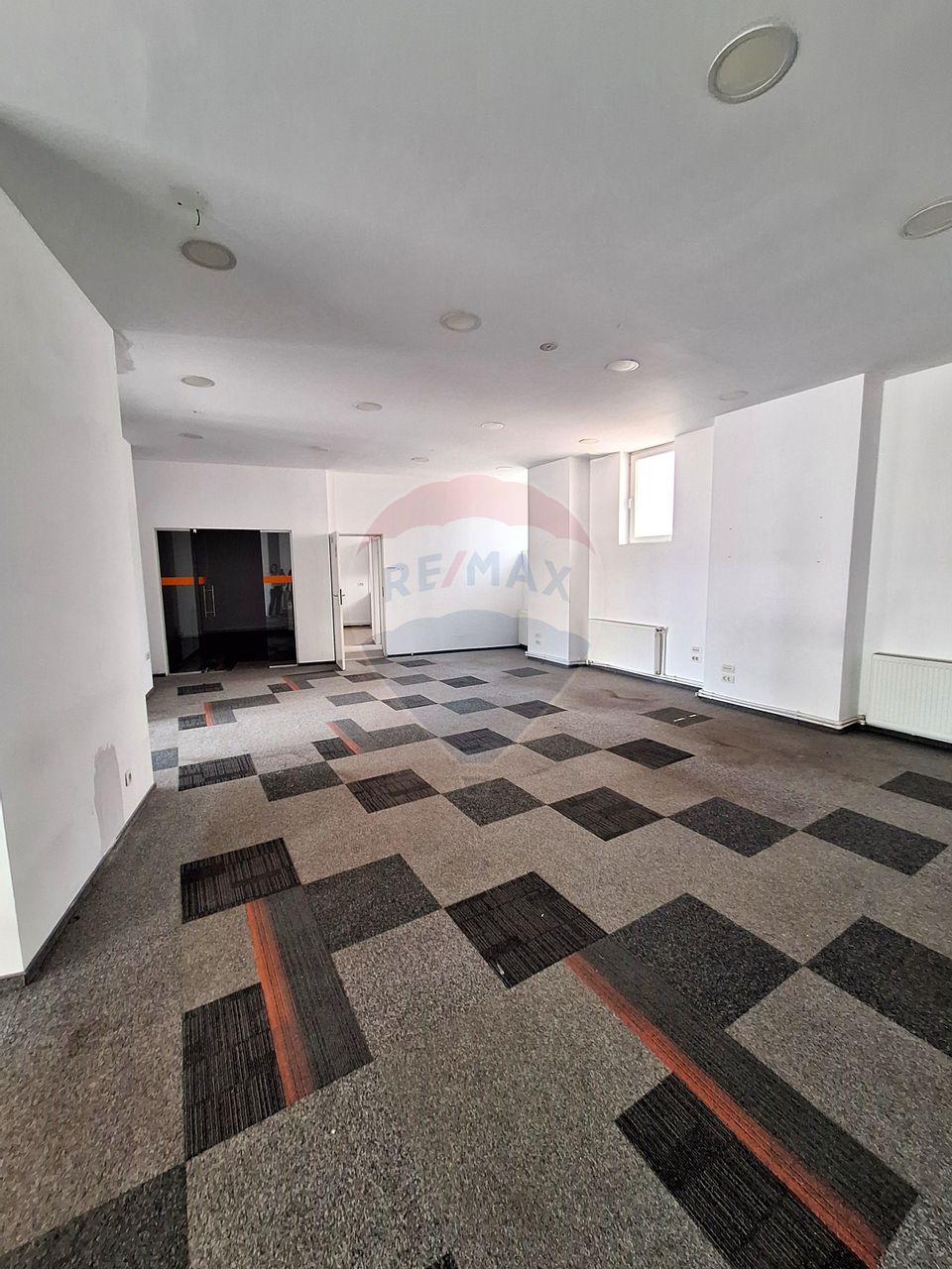 Spațiu comercial de închiriat bd Unirii Nord