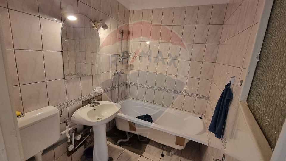 Apartament cu 2 camere de vânzare în zona Chibrit